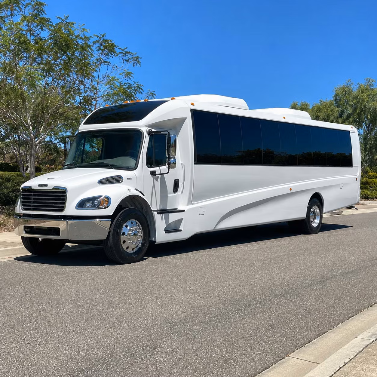 25 passenger minibus