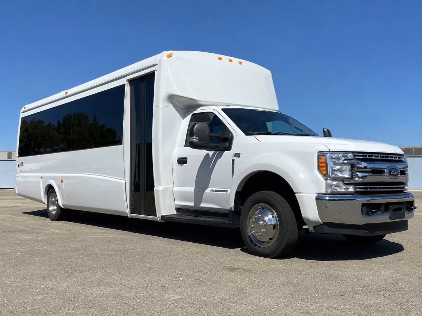 bethlehem 20 passenger minibus rental