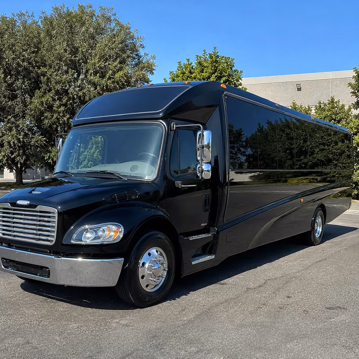 bethlehem 25 passenger minibus rental